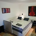 شقة Kukucs Dezsafuerdo Vendeghaz *