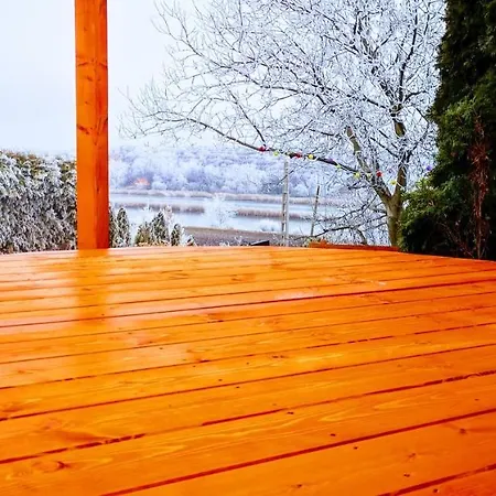 Kukucs Dezsafuerdo Vendeghaz