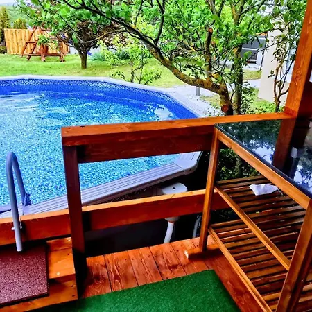 Apartment Kukucs Dezsafuerdo Vendeghaz *