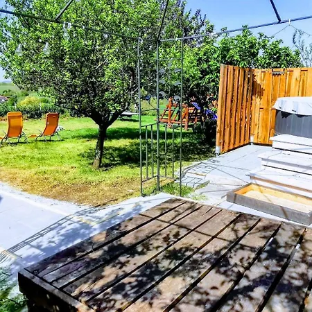 Kukucs Dezsafuerdo Vendeghaz Apartment