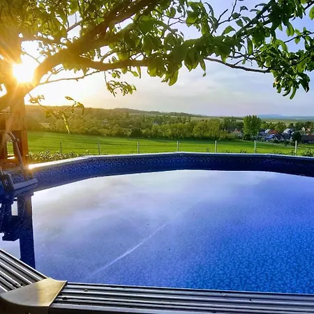 Kukucs Dezsafuerdo Vendeghaz Apartment Etyek