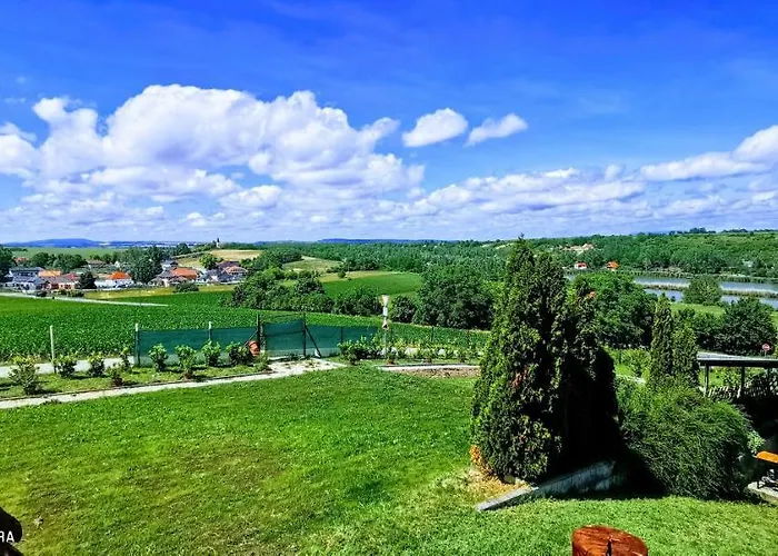 Apartament Kukucs Dezsafuerdo Vendeghaz *
