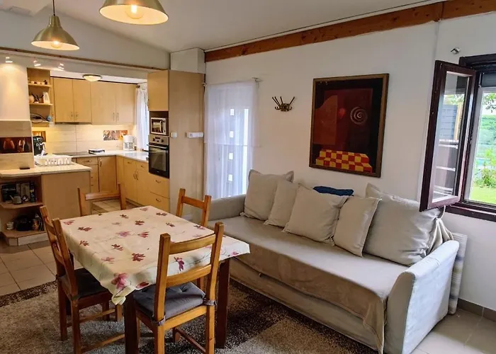 Apartament Kukucs Dezsafuerdo Vendeghaz *